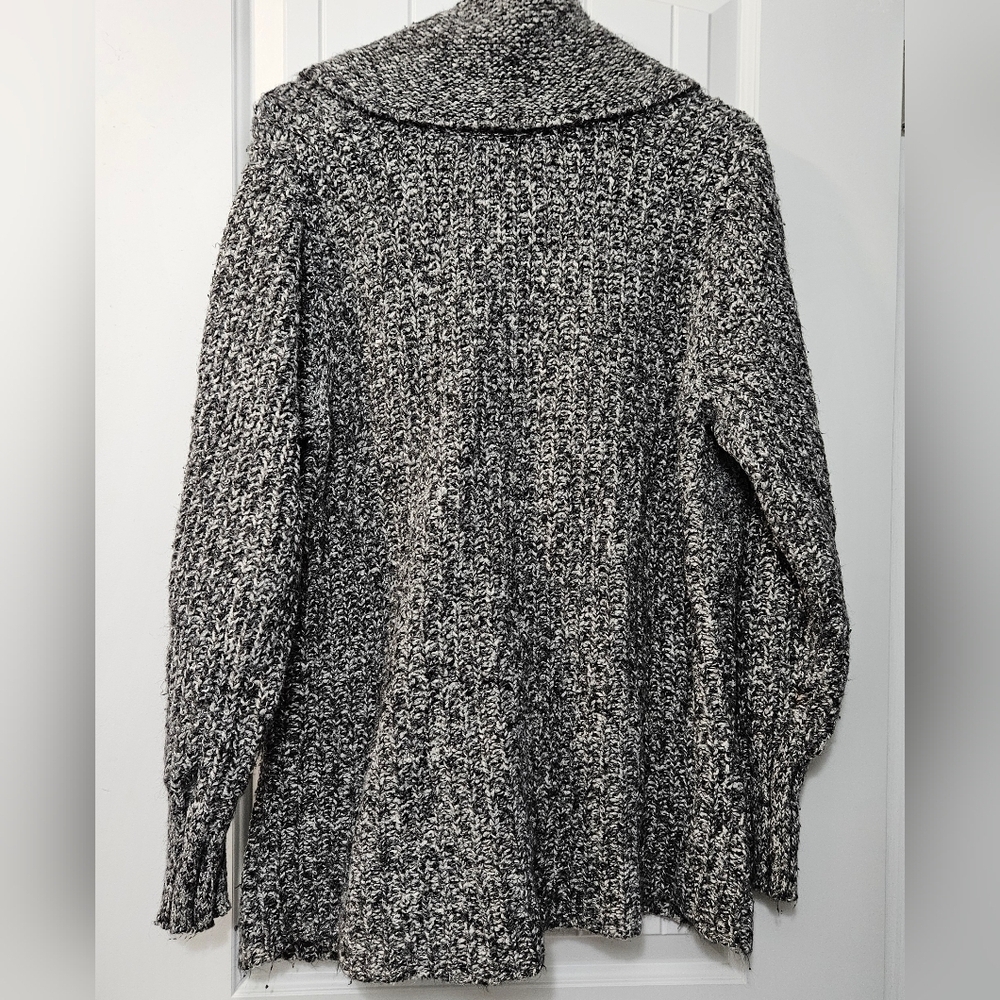 DKNY Jeans Gray/Black Knit Women's Cardigan Plus Size 14/16 - Picture 2 of 5
